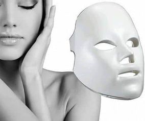Deesse_LED_Facial-_Mask-1190x1000_large